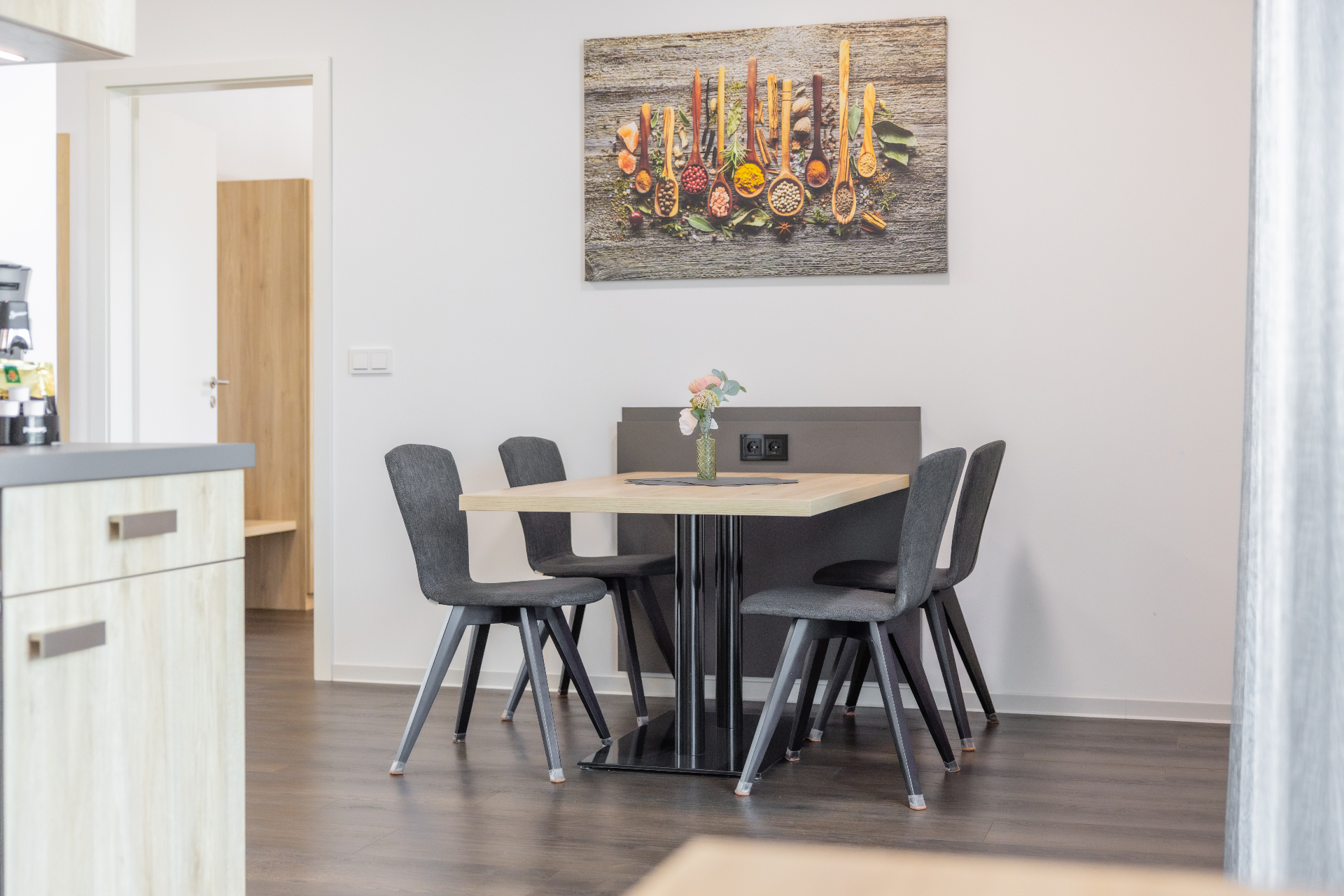 Deluxe-Apartment 13, Doppelzimmer, Boardinghouse Karlsdorf-Neuthard
